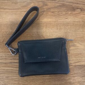 Matt & Nat Black Leather Wristlet